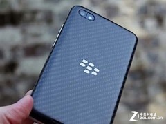 5英寸大屏水果 美版黑莓Z30仅售4150元 
